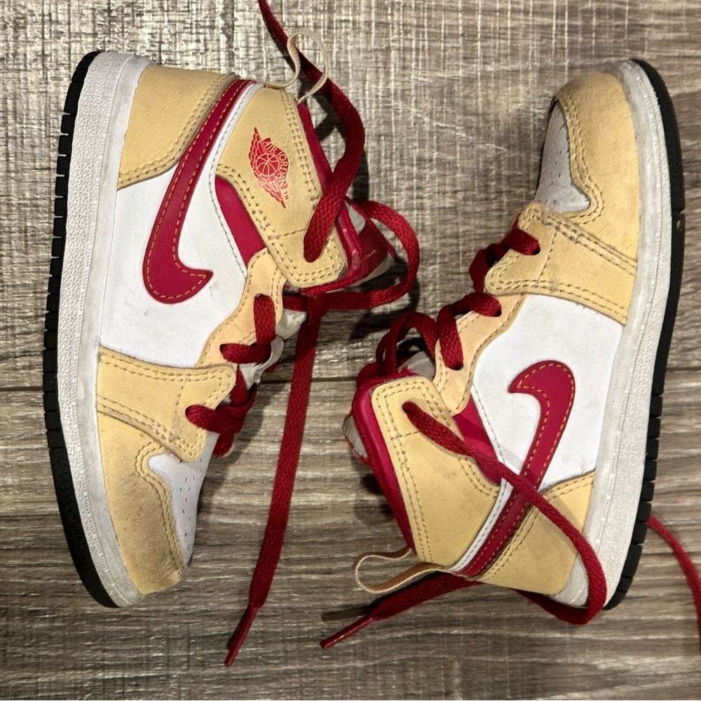 Toddler's Jordan 1 Mid White Onyx/Light Curry-White (640735 201) - size 8